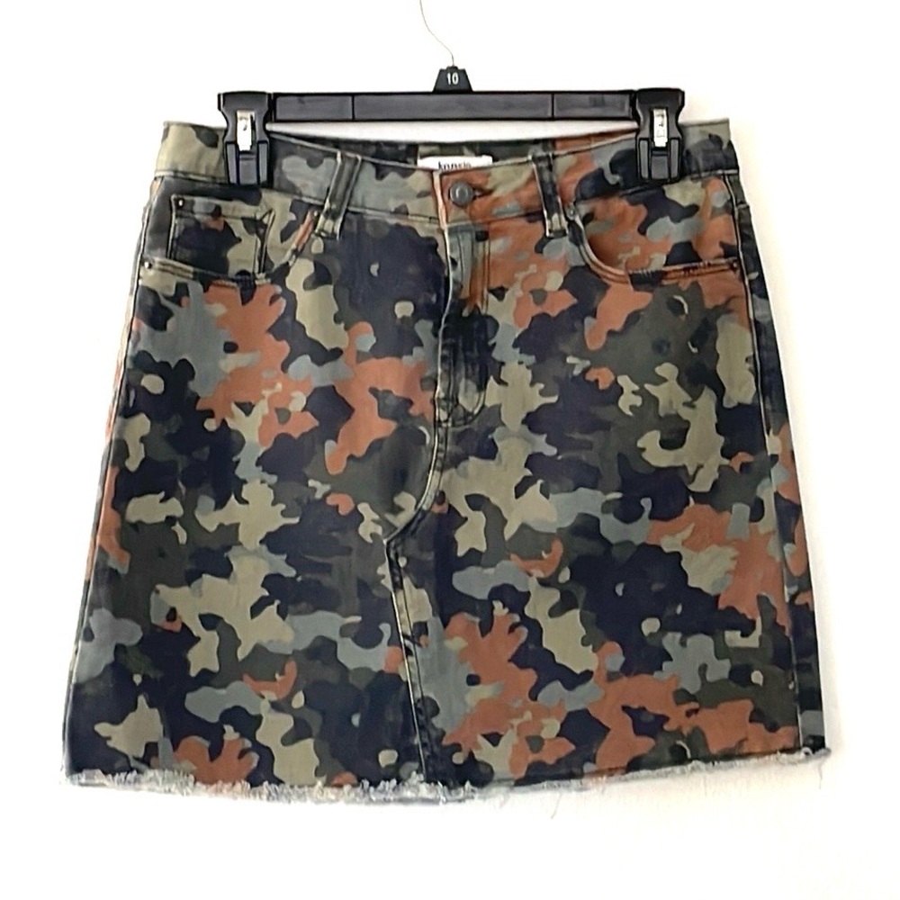 Kensie Women’s Camo Mini Skirt